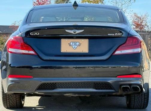 2020 Genesis G70 2.0T AWD