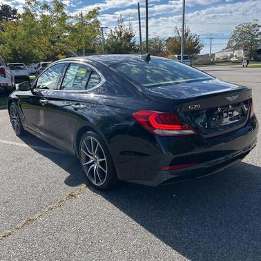2020 Genesis G70 2.0T AWD