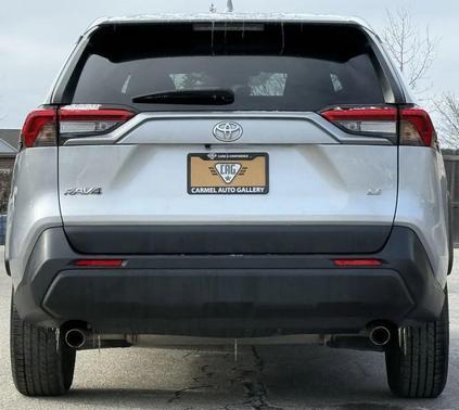 2022 Toyota RAV4 LE