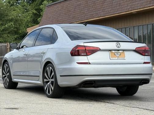 2018 Volkswagen Passat 3.6L V6 GT