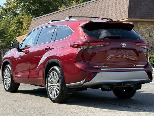 2020 Toyota Highlander Platinum