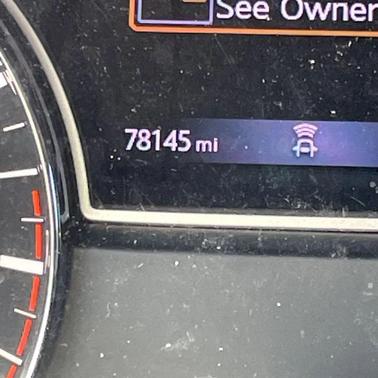 2018 Nissan Pathfinder SV