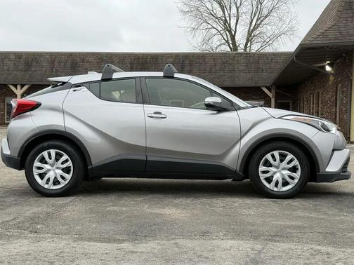 2019 Toyota C-HR LE