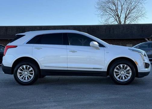 2017 Cadillac XT5 Base