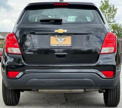Mosaic Black Metallic 2018 Chevrolet Trax LS