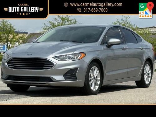 Iconic Silver Metallic 2020 Ford Fusion SE