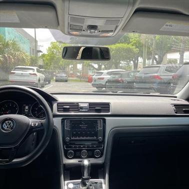 2019 Volkswagen Passat 2.0T Wolfsburg Edition