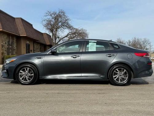2020 Kia Optima LX