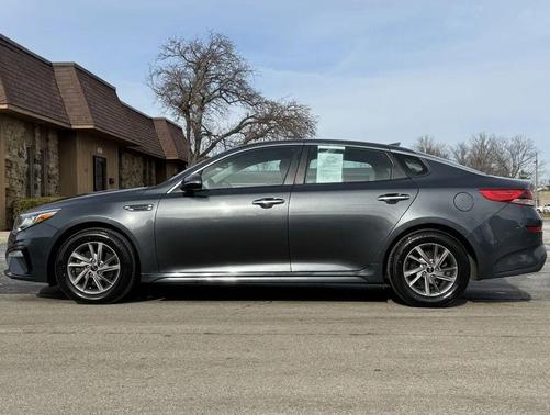 2020 Kia Optima LX