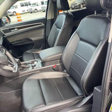 2021 Volkswagen Atlas 3.6L SE w/Technology