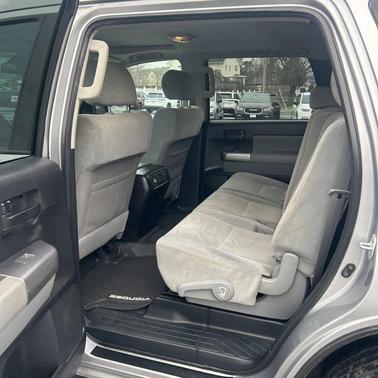 2019 Toyota Sequoia SR5