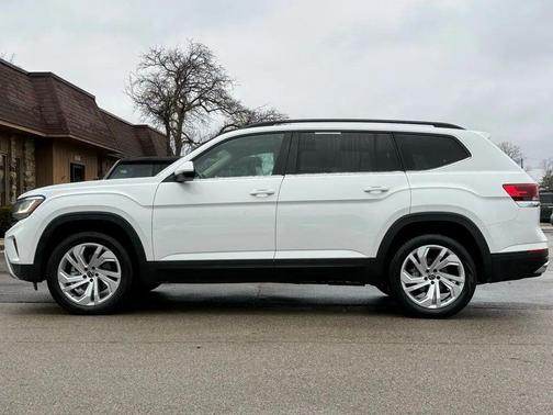 2021 Volkswagen Atlas 3.6L SE w/Technology