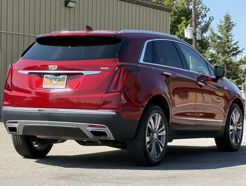 2021 Cadillac XT5 Premium Luxury
