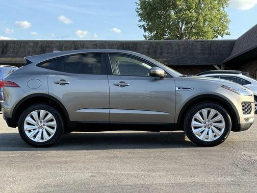 2019 Jaguar E-PACE SE