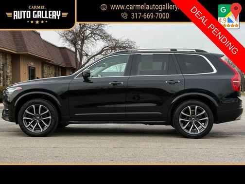 2019 Volvo XC90 T6 Momentum