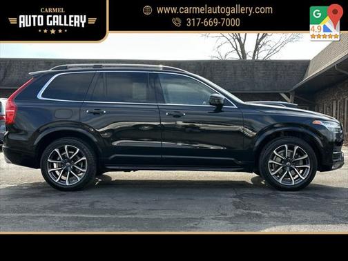 2019 Volvo XC90 T6 Momentum