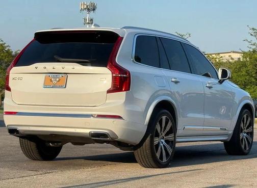2021 Volvo XC90 Recharge Plug-In Hybrid T8 Inscription 7 Passenger