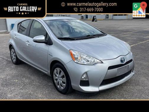 Classic Silver Metallic 2012 Toyota Prius c Two