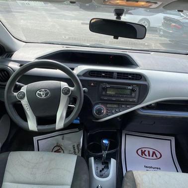 Classic Silver Metallic 2012 Toyota Prius c Two