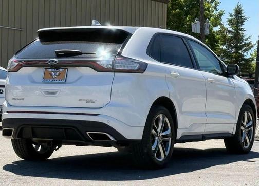 White Platinum Metallic Tri-Coat 2017 Ford Edge Sport