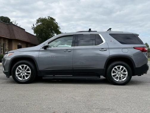 2018 Chevrolet Traverse LT Cloth