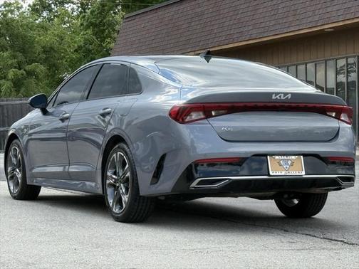 2022 Kia K5 EX