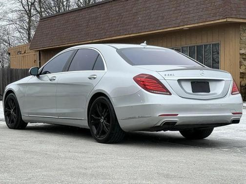 2015 Mercedes-Benz S-Class S 550