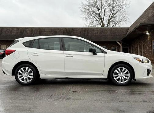 2019 Subaru Impreza 2.0i