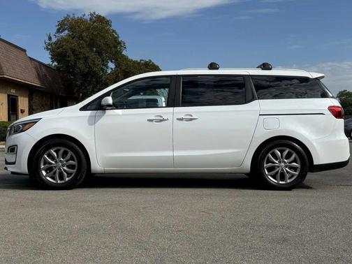 2019 Kia Sedona EX