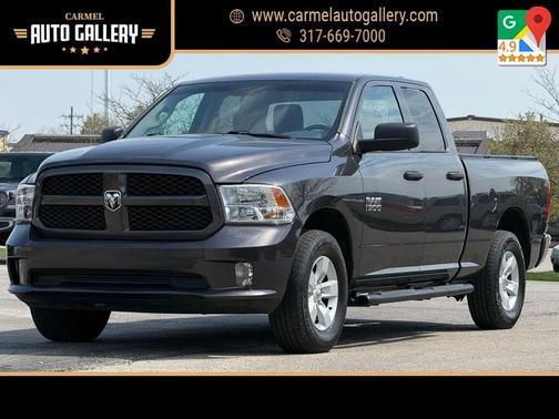Brilliant Black Crystal Pearlcoat 2017 RAM 1500 Express