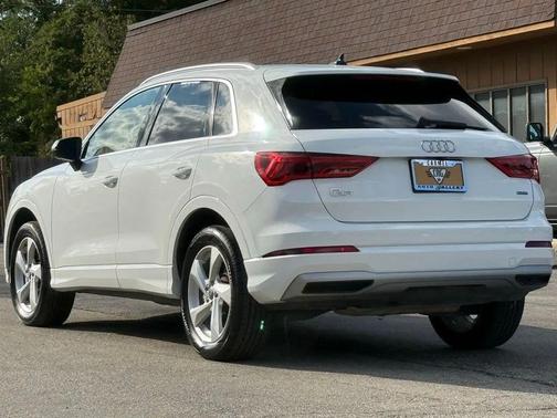 2020 Audi Q3 45 Premium