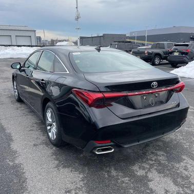 2022 Toyota Avalon XLE