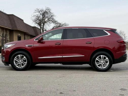 2018 Buick Enclave Essence