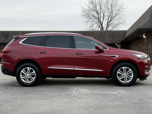 2018 Buick Enclave Essence