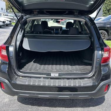 Crystal Black Silica 2019 Subaru Outback 2.5i Limited