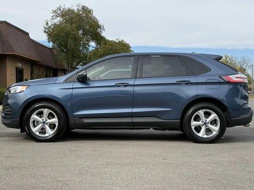 2019 Ford Edge SE