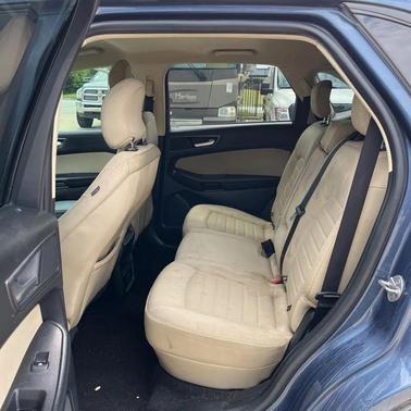2019 Ford Edge SE