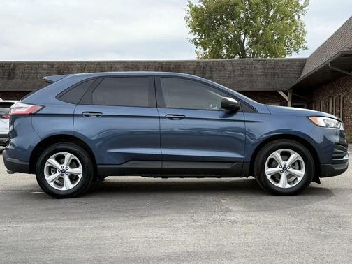 2019 Ford Edge SE