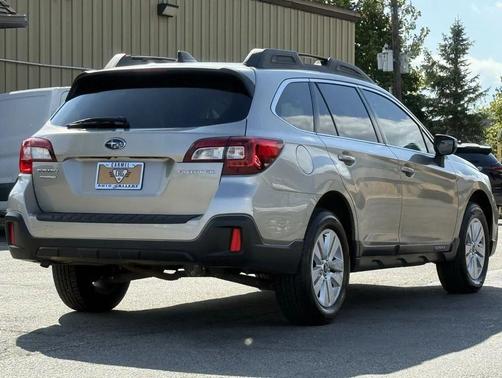 2019 Subaru Outback 2.5i Premium