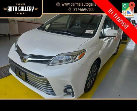Blizzard Pearl 2018 Toyota Sienna Limited Premium
