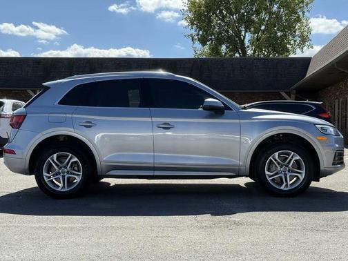 2019 Audi Q5 2.0T Premium