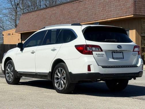 2017 Subaru Outback 3.6R Touring