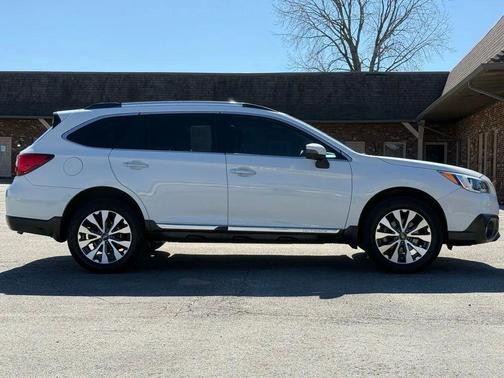 2017 Subaru Outback 3.6R Touring