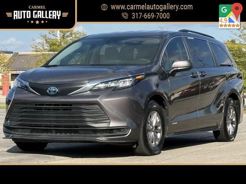 2021 Toyota Sienna LE