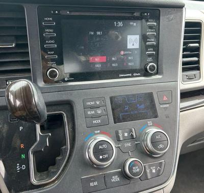 Celestial Silver Metallic 2019 Toyota Sienna XLE Premium
