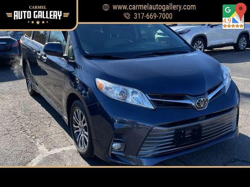 2019 Toyota Sienna XLE