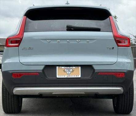 2019 Volvo XC40 T5 Momentum