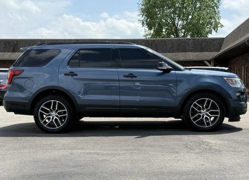 2018 Ford Explorer Sport
