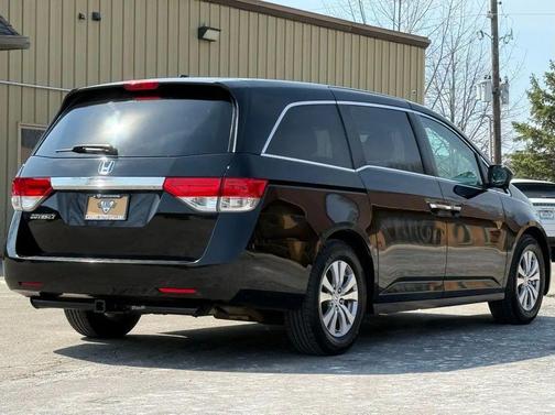 Crystal Black Pearl 2016 Honda Odyssey EX-L
