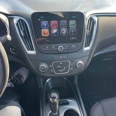 2017 Chevrolet Malibu 1LT